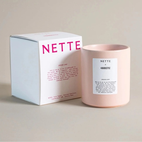 NETTE X @BARBIESTYLE Dream Land Scented Candle 11 oz - Picture 2 of 3